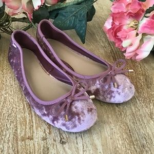 Forever 21- Pink Velvet Flats